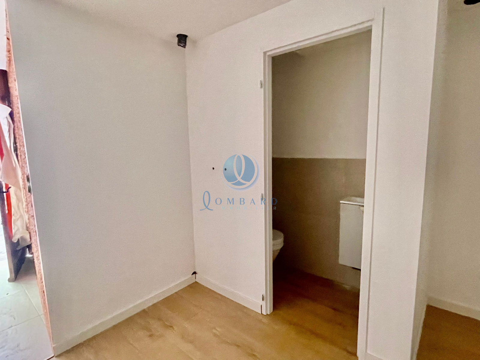 Image_, Local commercial, Fréjus, ref :1121L