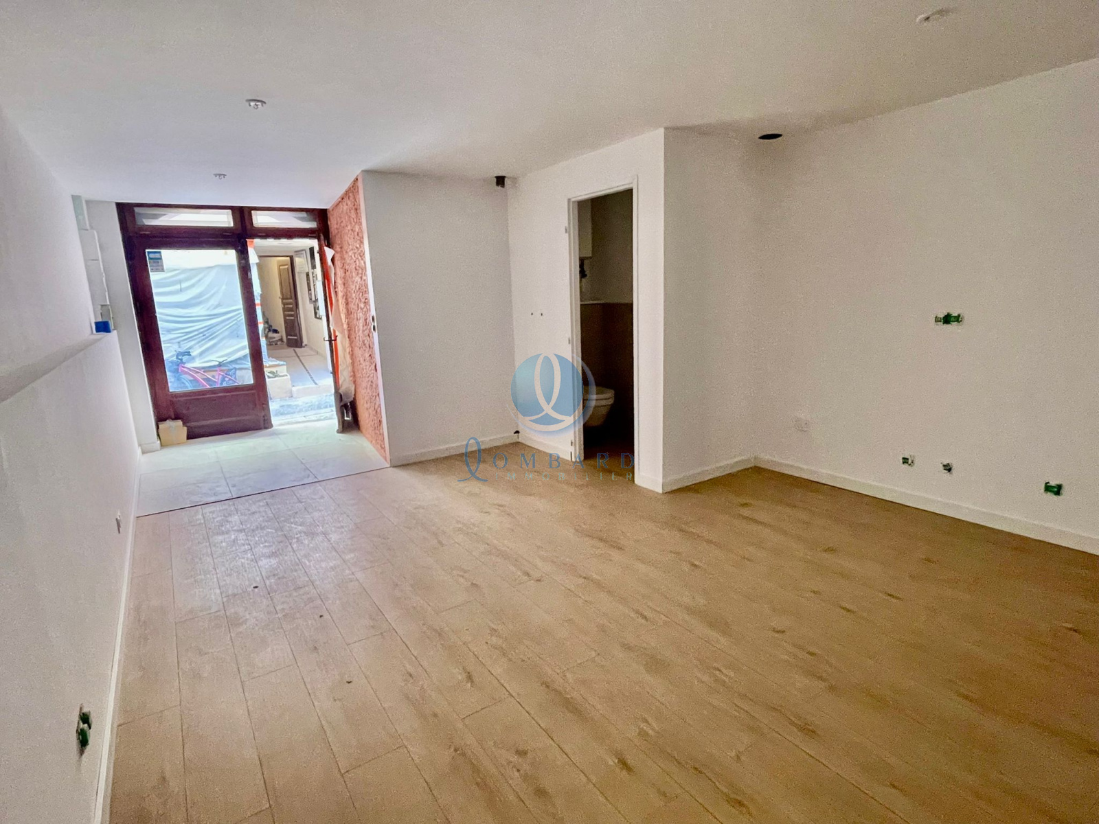 Image_, Local commercial, Fréjus, ref :1121L