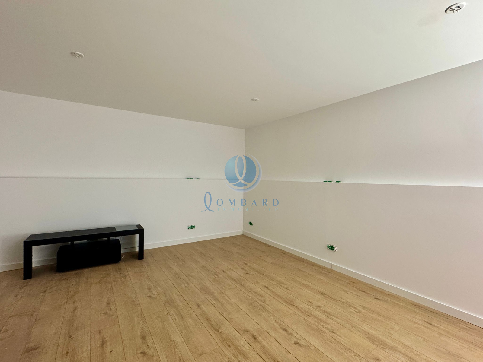 Image_, Local commercial, Fréjus, ref :1121L